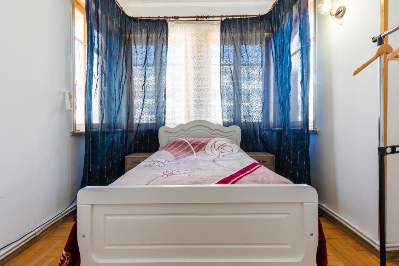 Hôtel Center 4 You à Tbilissi Extérieur photo
