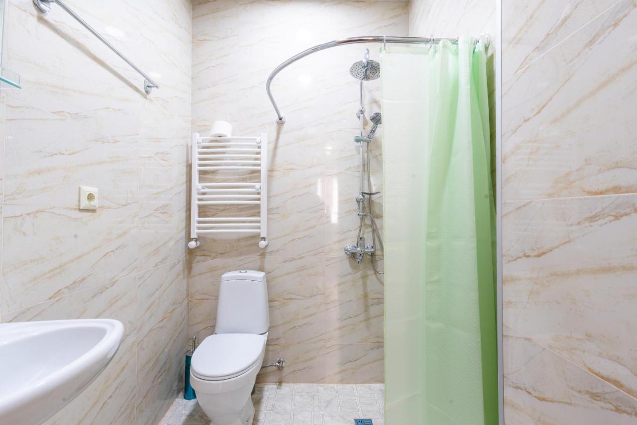Hôtel Center 4 You à Tbilissi Extérieur photo